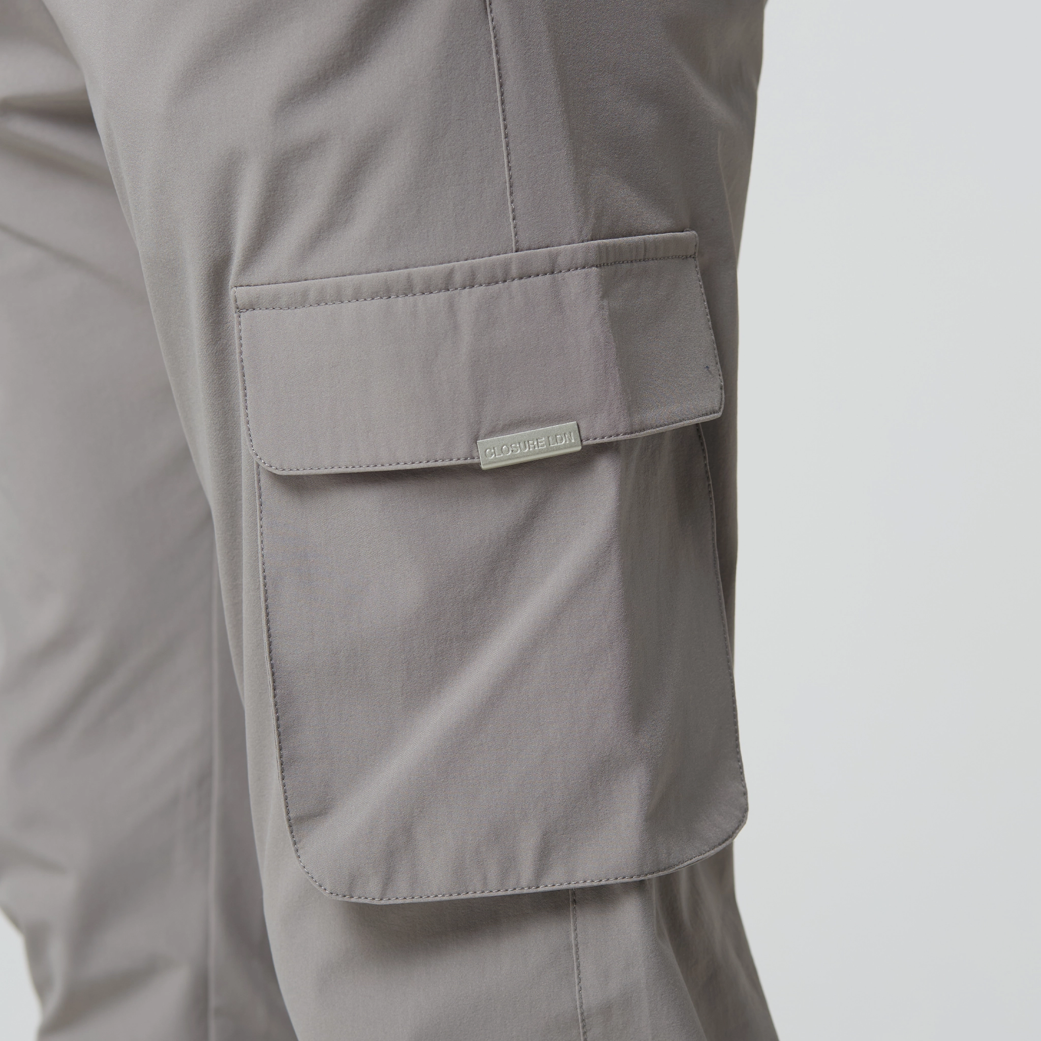 2-Pack Stretch Tech Cargo Pants | Dark Grey / Sand