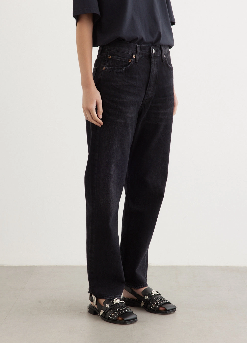 90's Mid Rise Straight Jeans