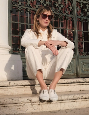 Barrel Leg Jeans-White