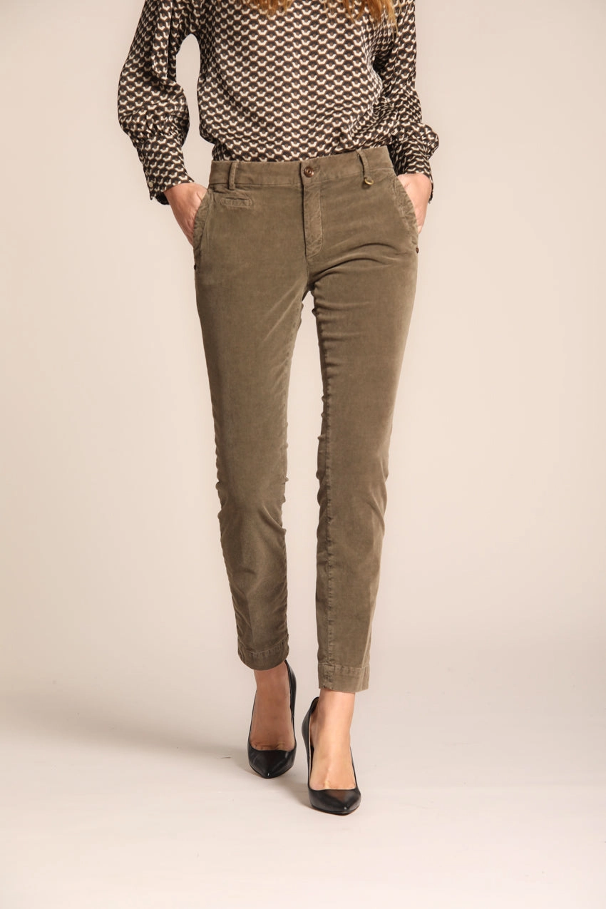 Jaqueline Archive women's  chino pants in velvet 1000-striped curvy fit