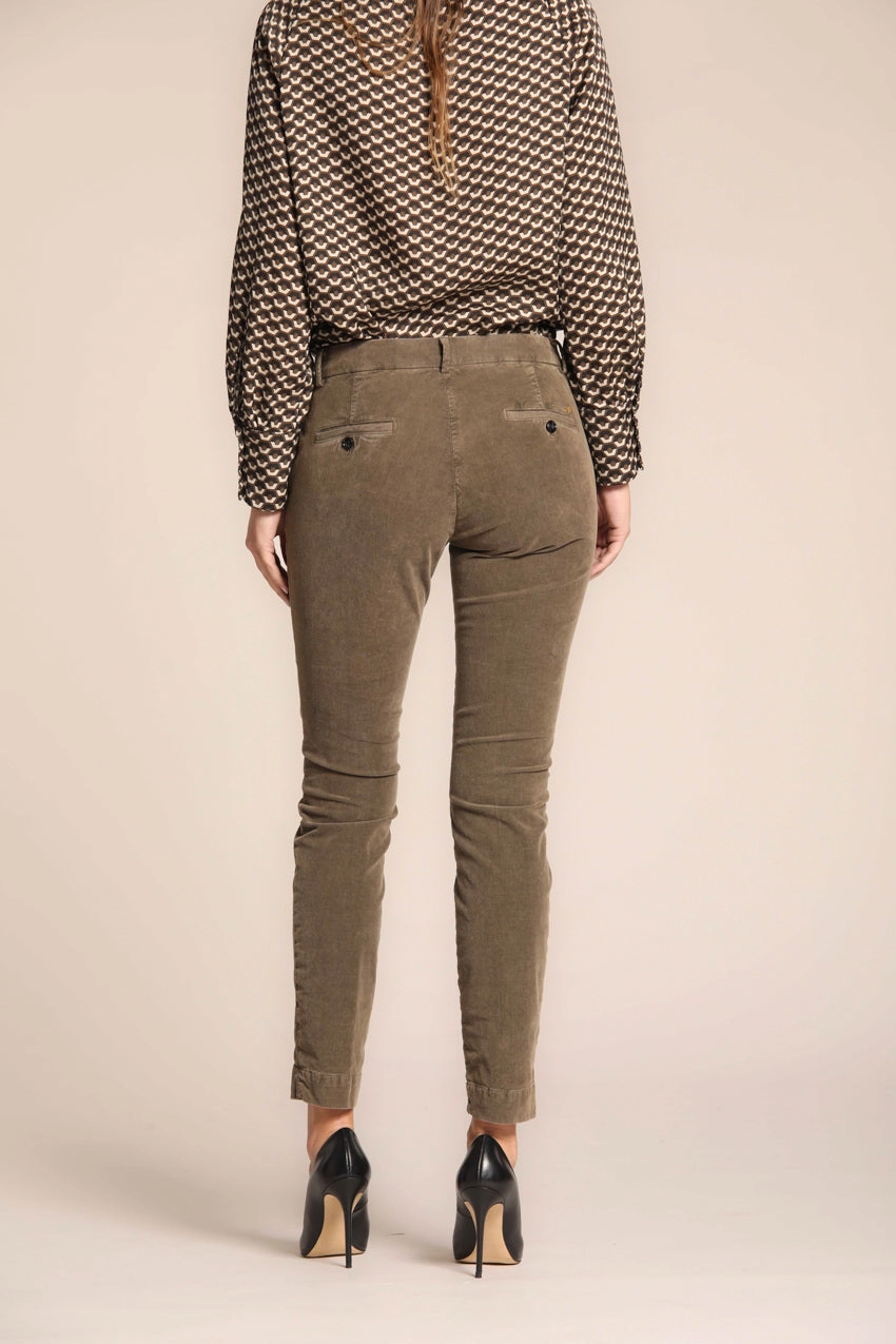 Jaqueline Archive women's  chino pants in velvet 1000-striped curvy fit
