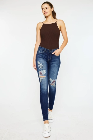 Mandy Mid Rise Super Skinny