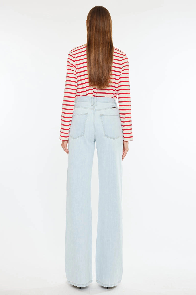 Montana Ultra High Rise 90's Flare Jeans