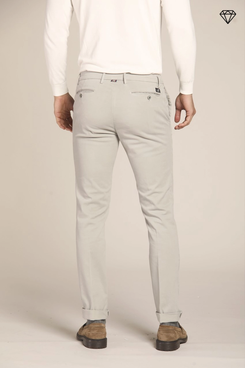 New York men's  chino pants in gabardine  stretch regular fit ①