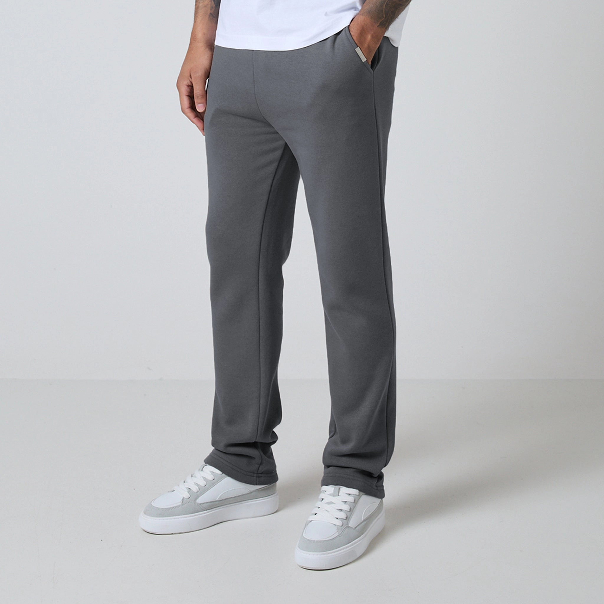 Relaxed Fit Open Hem Jogger | Graphite