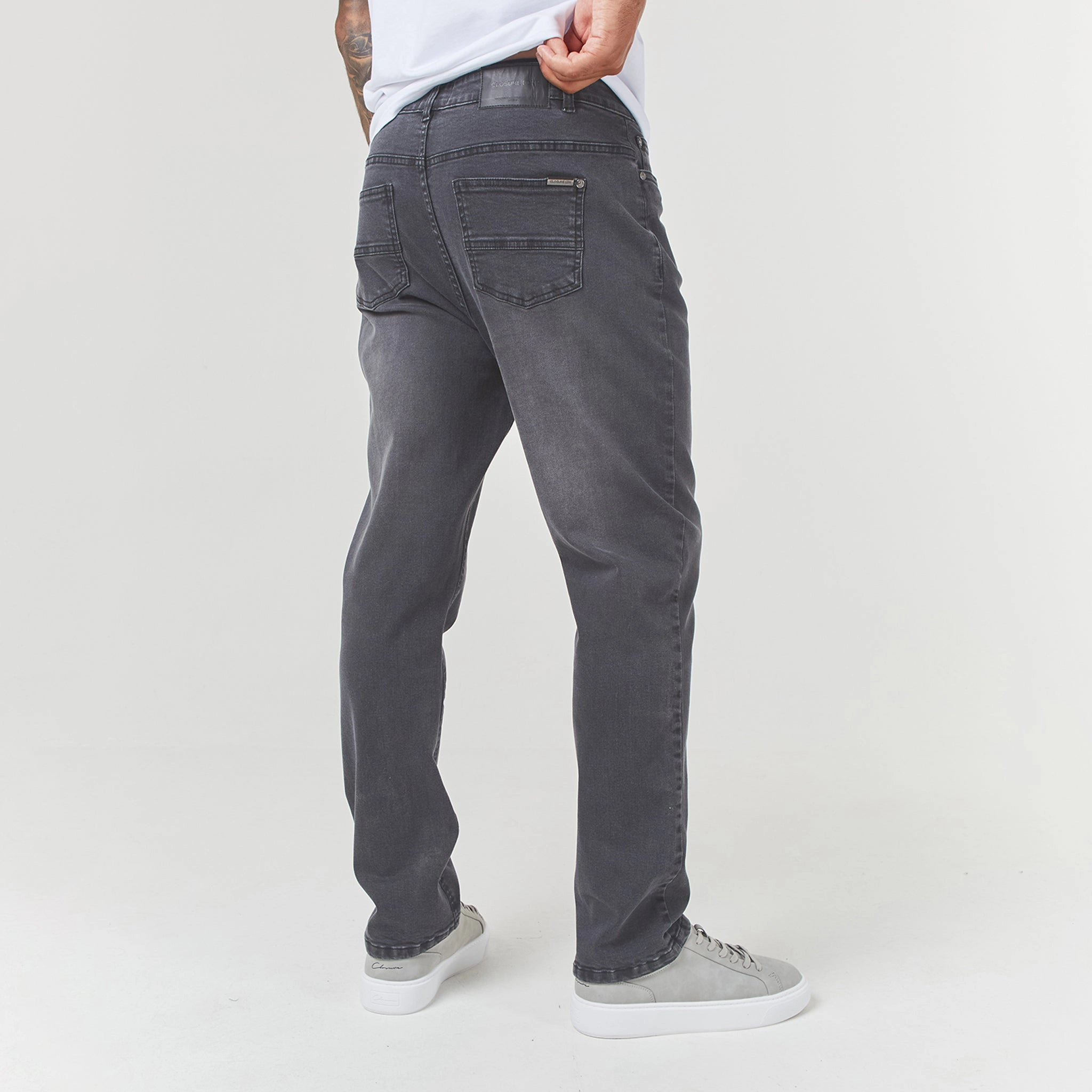 Straight Leg Denim Jean | Grey Wash