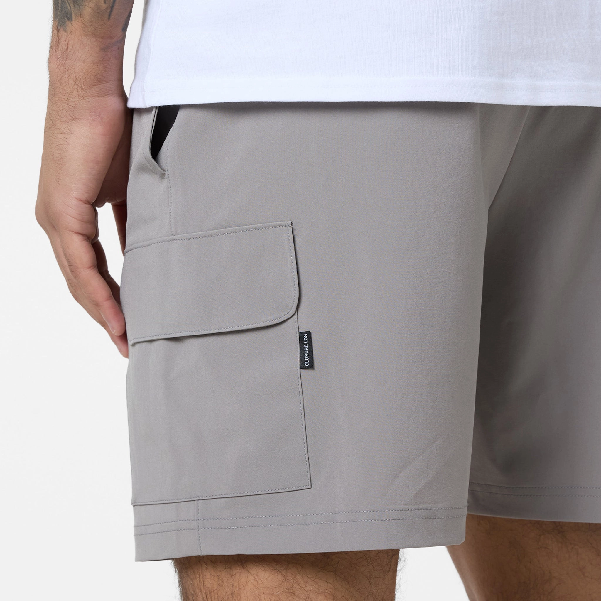 Tech Pocket Twinset | White Stone