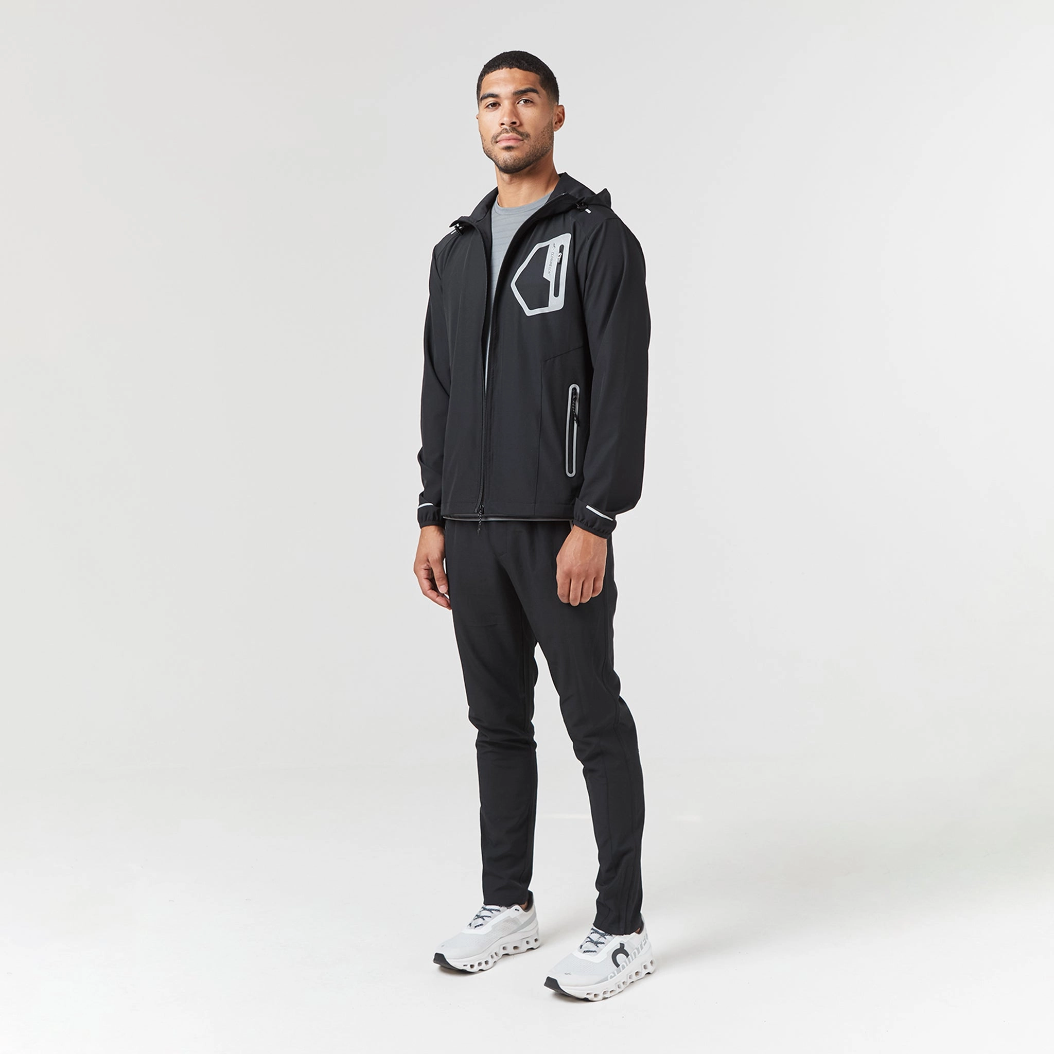 Tech Pocket Windbreaker | Black